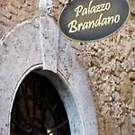 Palazzo Brandano فندق 3*