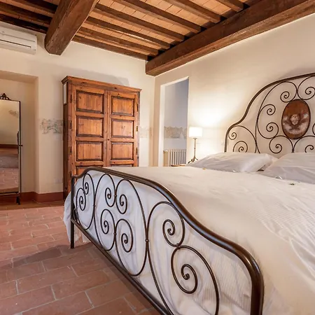 Palazzo Brandano Hotel Petroio