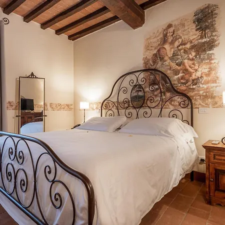 Hotel Palazzo Brandano 3*