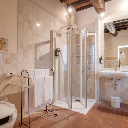 Hotel Palazzo Brandano 3*