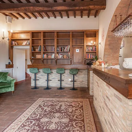 Palazzo Brandano Petroio
