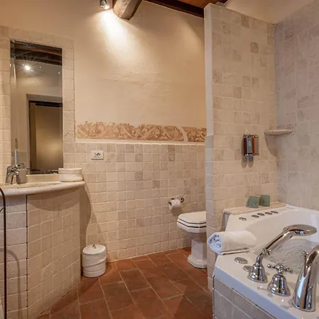 Palazzo Brandano Hotel 3*