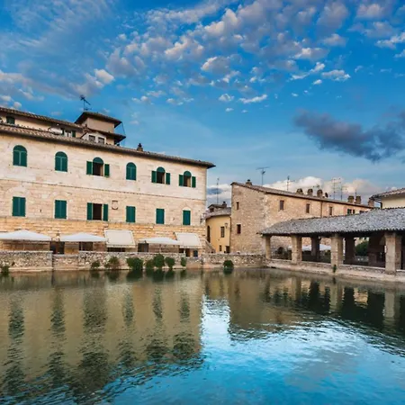 Hotel Palazzo Brandano Petroio