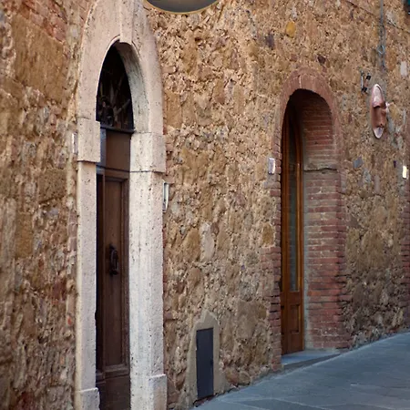 Szálloda Palazzo Brandano Petroio